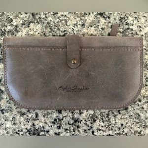 Leather wallet